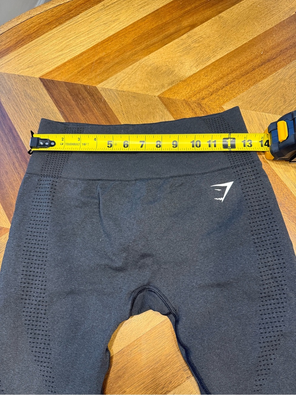 Gymshark Vital Seamless Black Sculpting Leggings - Picture 5 of 7
